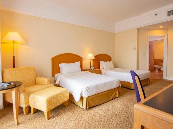 Royale Chulan Seremban Exterior photo A room at the hotel